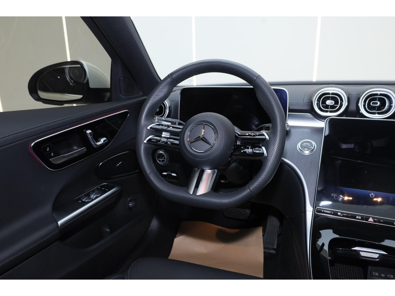 Mercedes-Benz C 260 L 2024