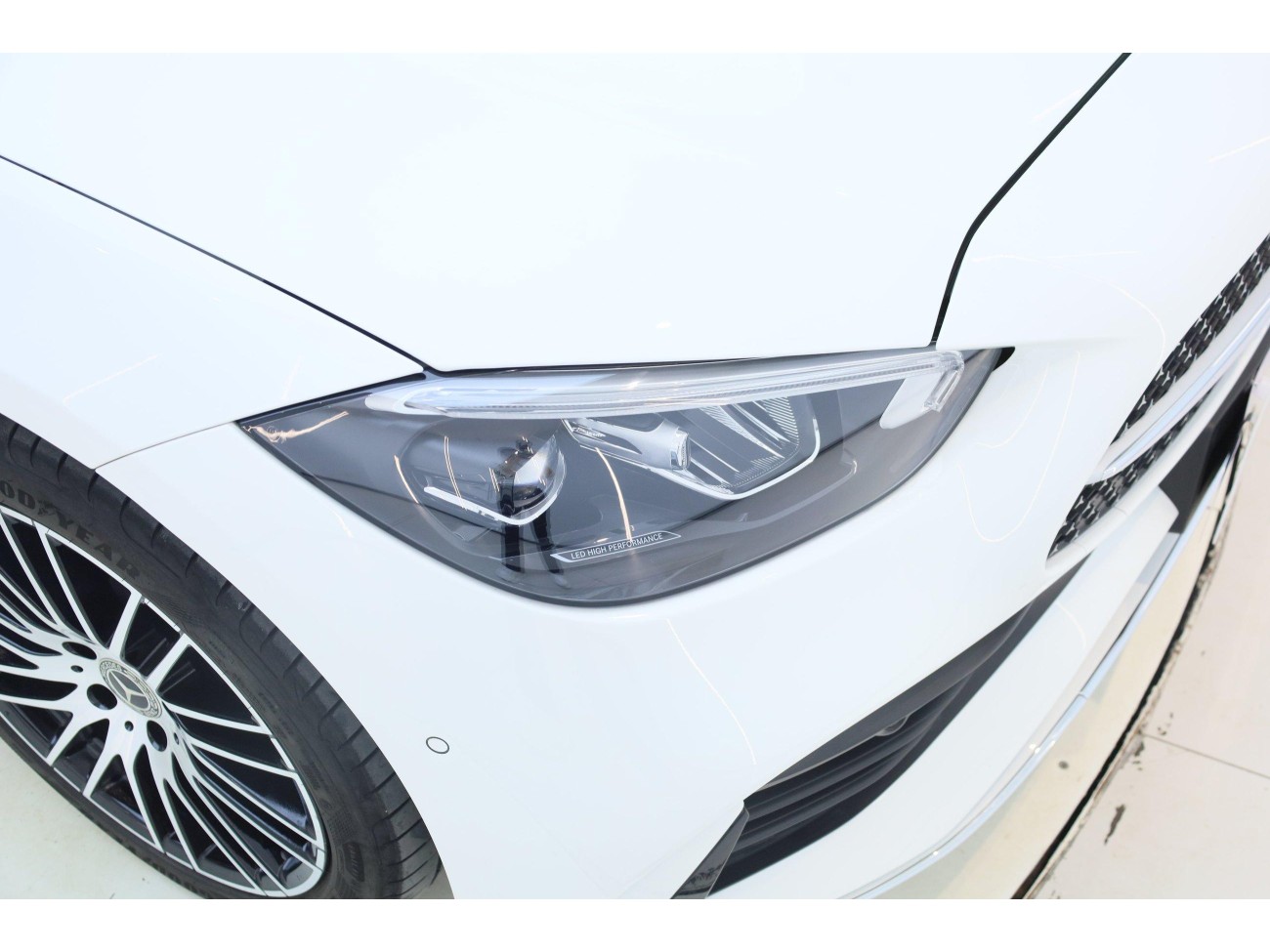 Mercedes-Benz C 260 L 2024