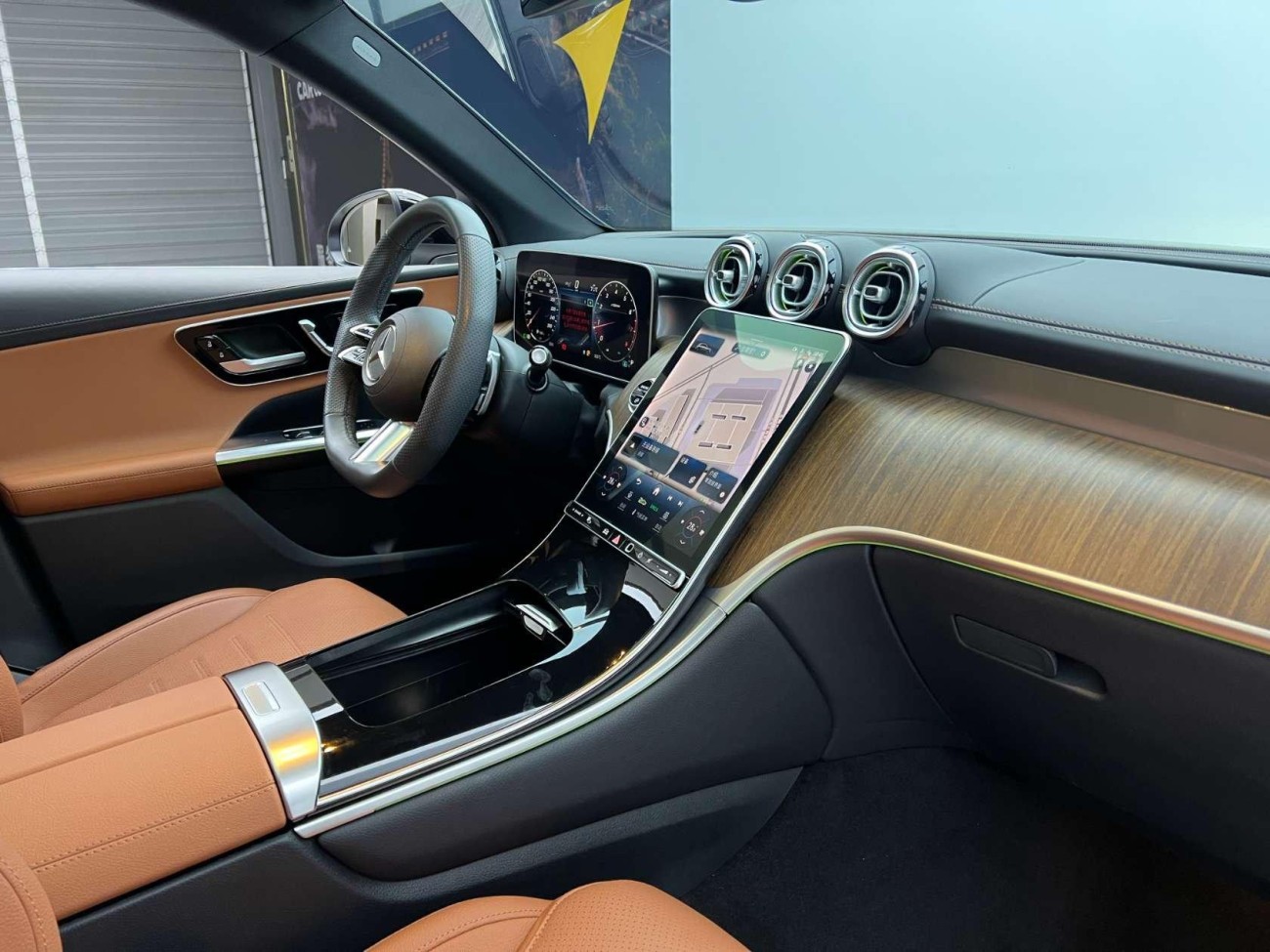 Mercedes-Benz GLC 300 L 2024