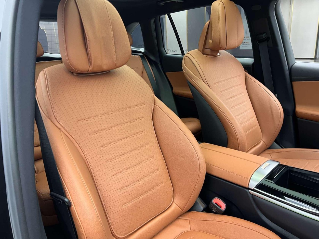 Mercedes-Benz GLC 300 L 2024