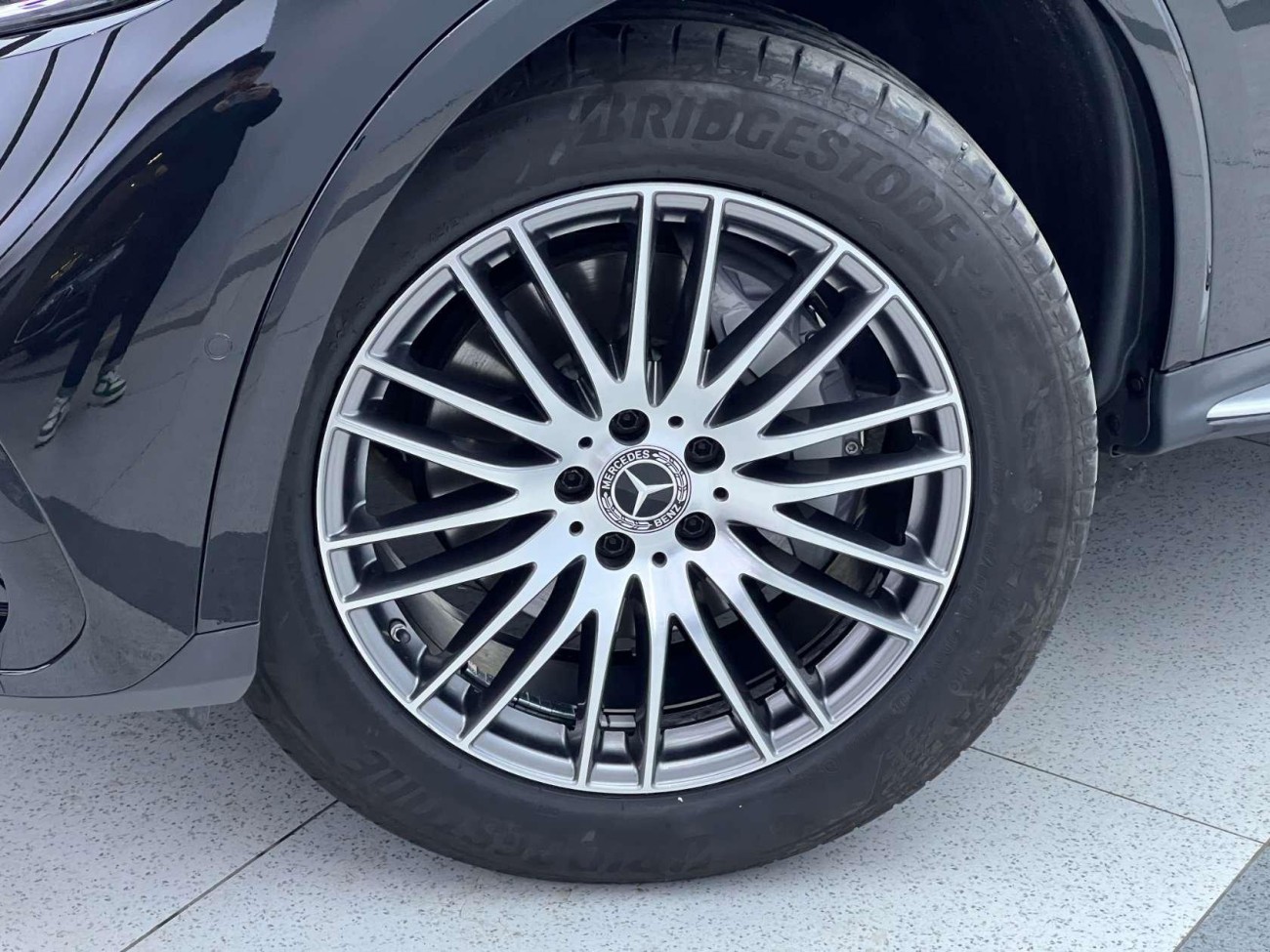 Mercedes-Benz GLC 300 L 2024