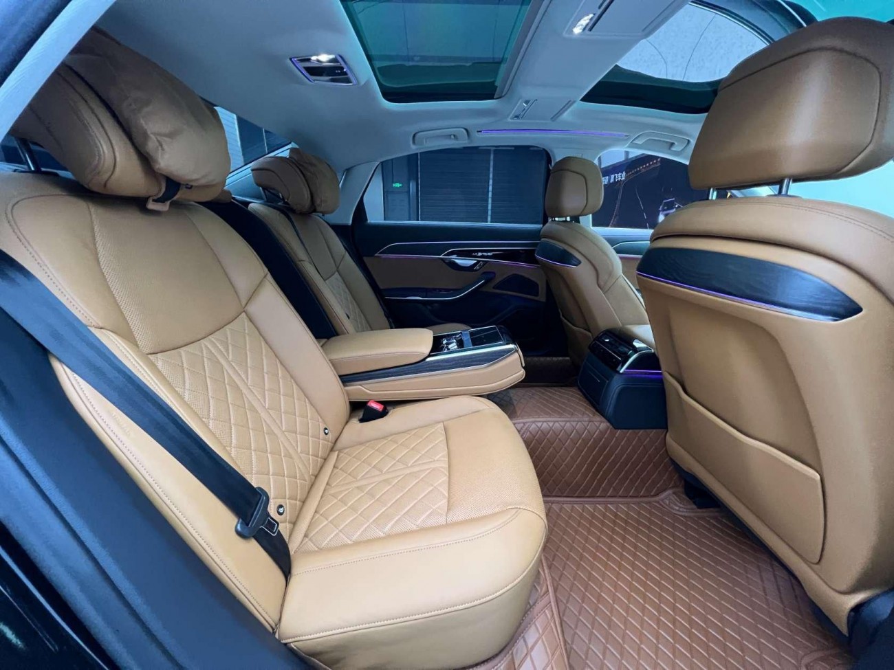 Audi A8L 50 TFSI 2024