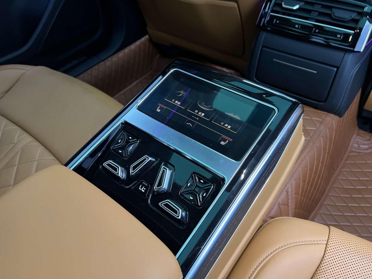 Audi A8L 50 TFSI 2024