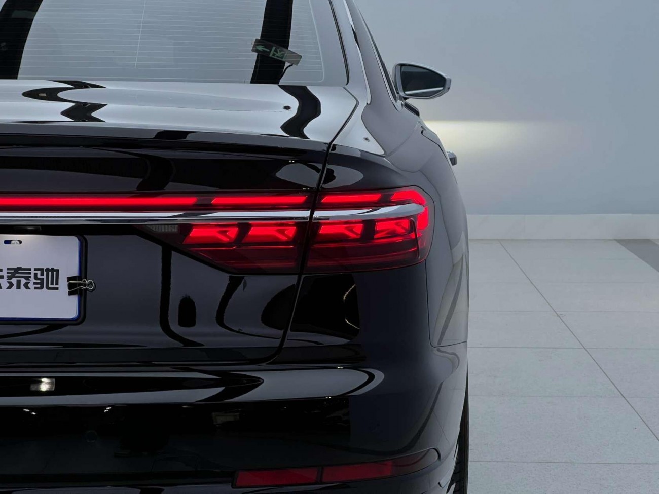 Audi A8L 50 TFSI 2024