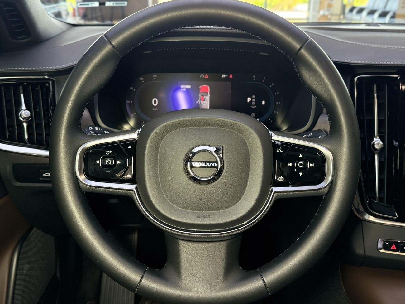 Volvo S90 2023