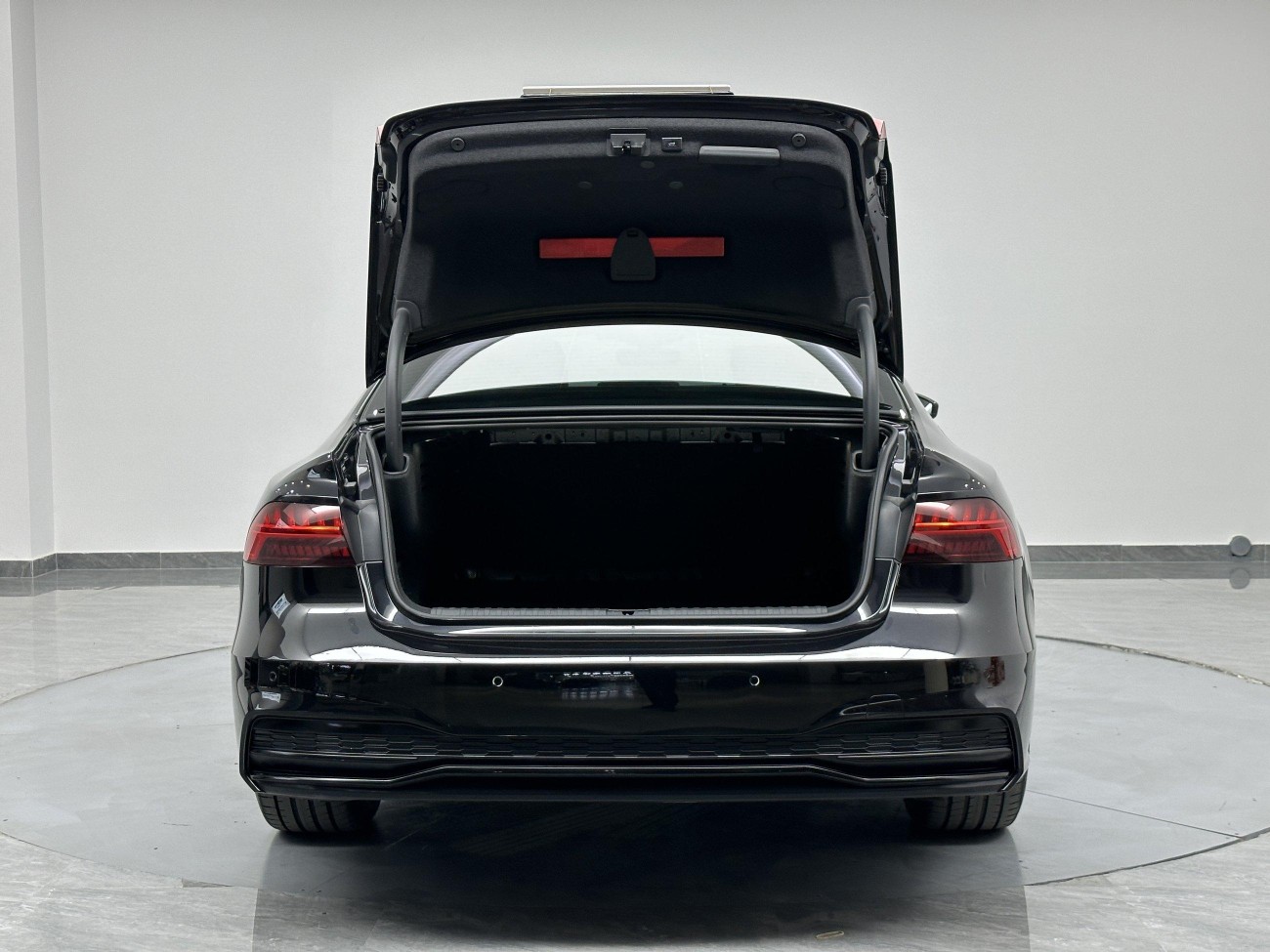 Audi A7L 45 TFSI 2023