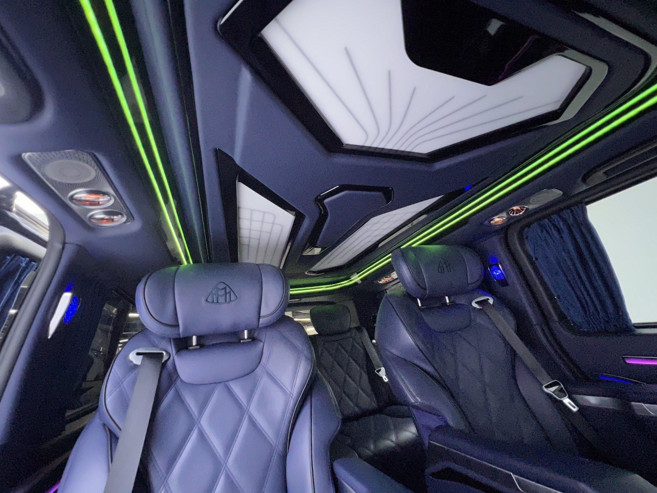 Mercedes-Benz 2023 2023