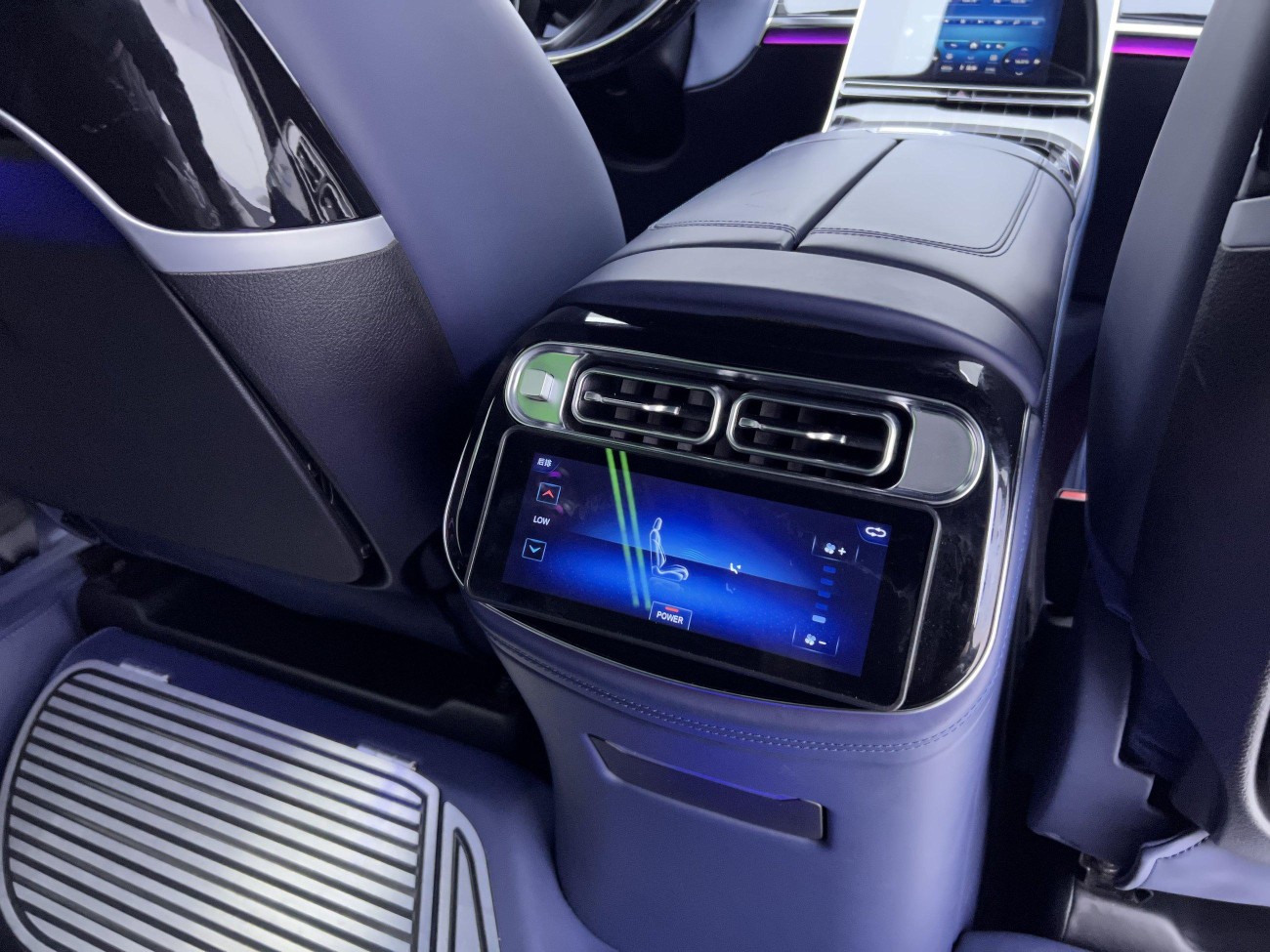 Mercedes-Benz 2023 2023