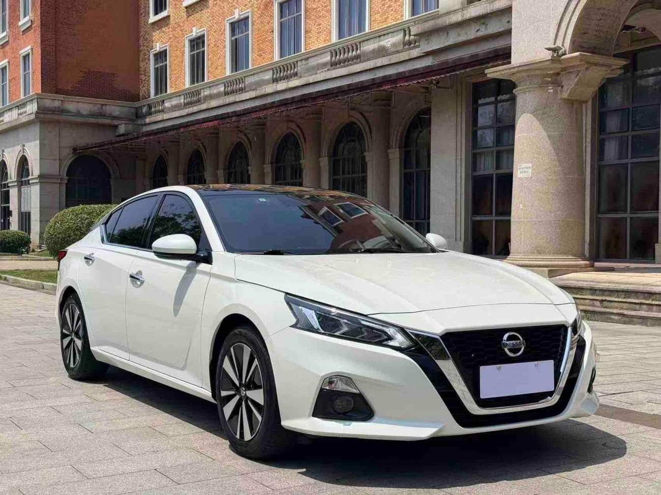 Nissan Teana 2022