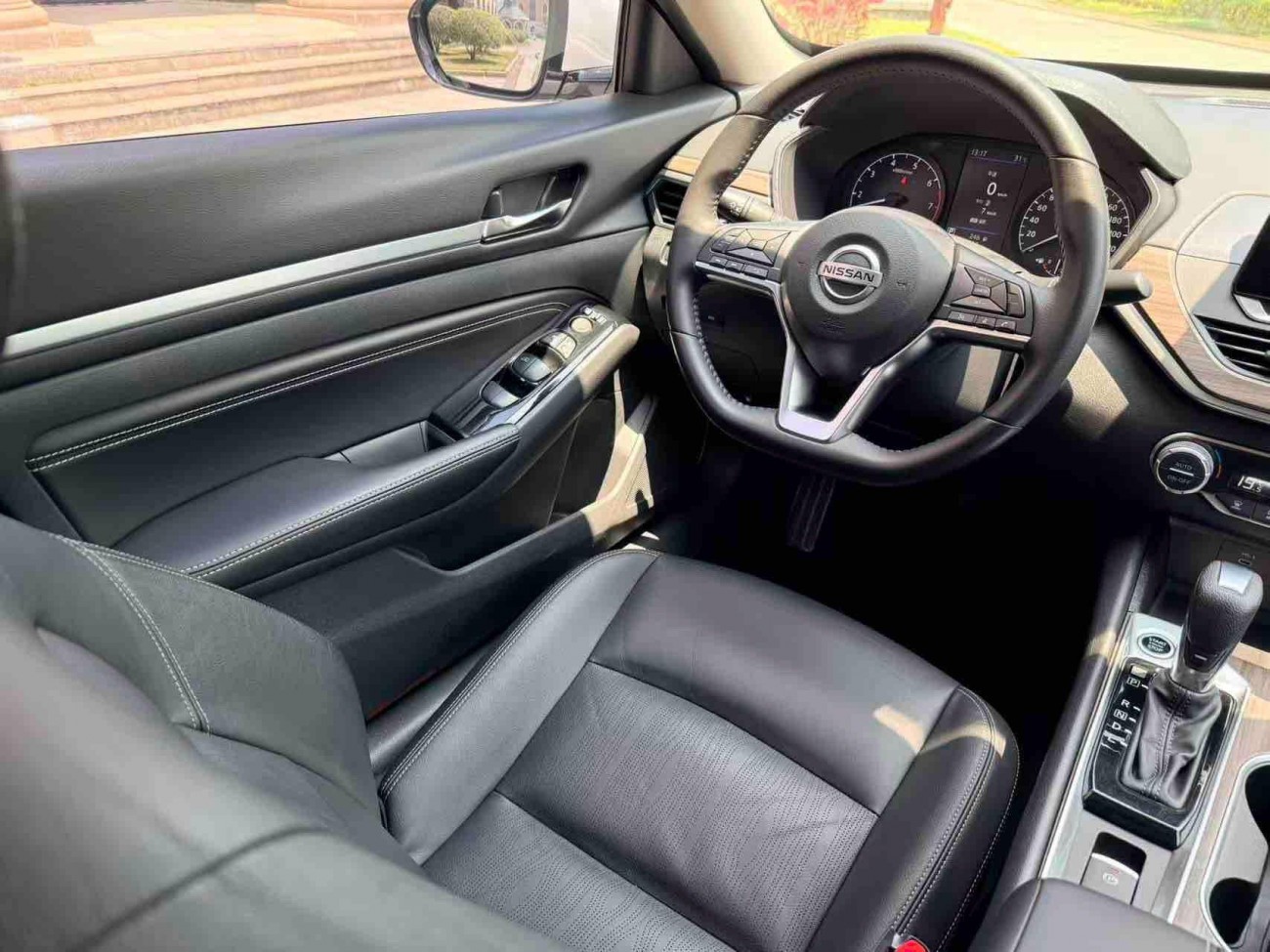 Nissan Teana 2022