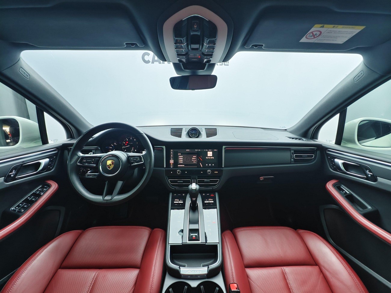 Porsche Macan 2022