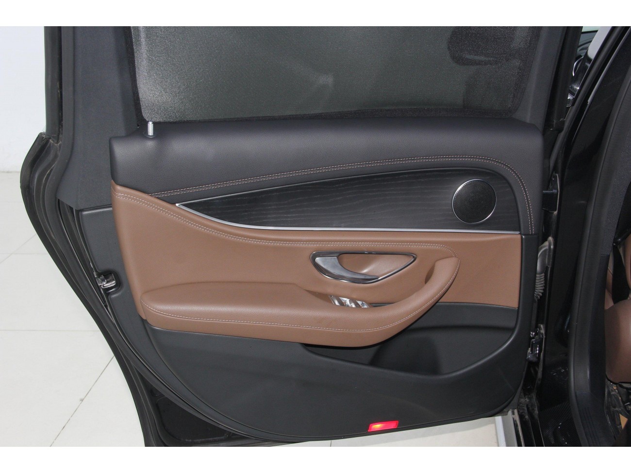 Mercedes-Benz E 300 L 2023