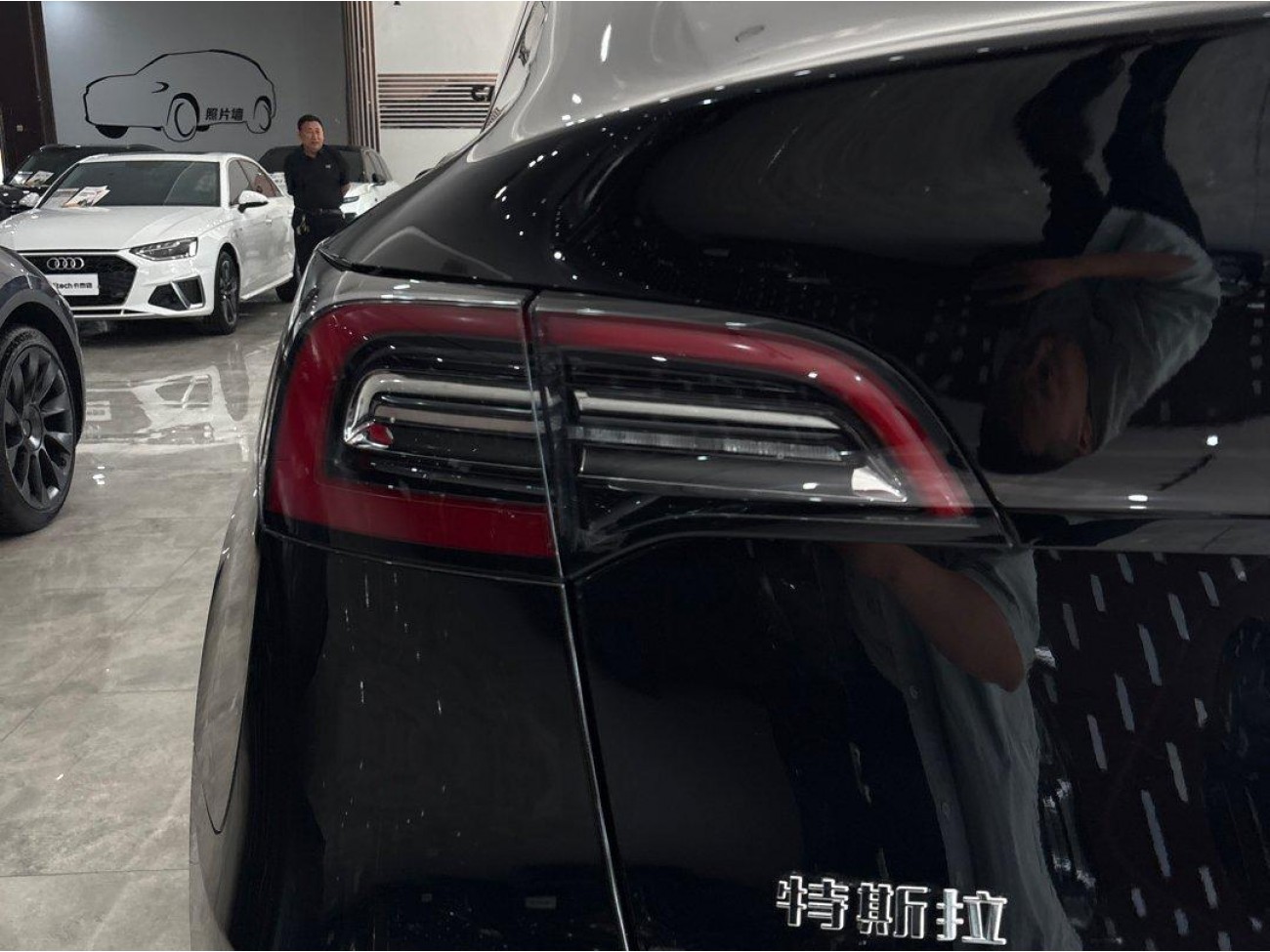 Tesla Model Y 2022