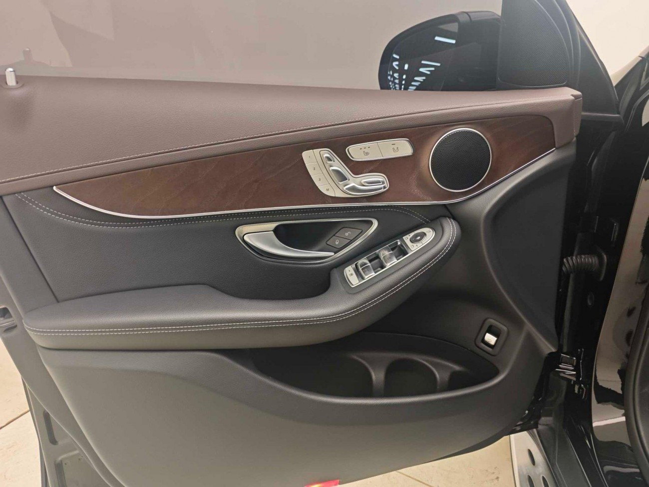 Mercedes-Benz GLC 300 L 2020