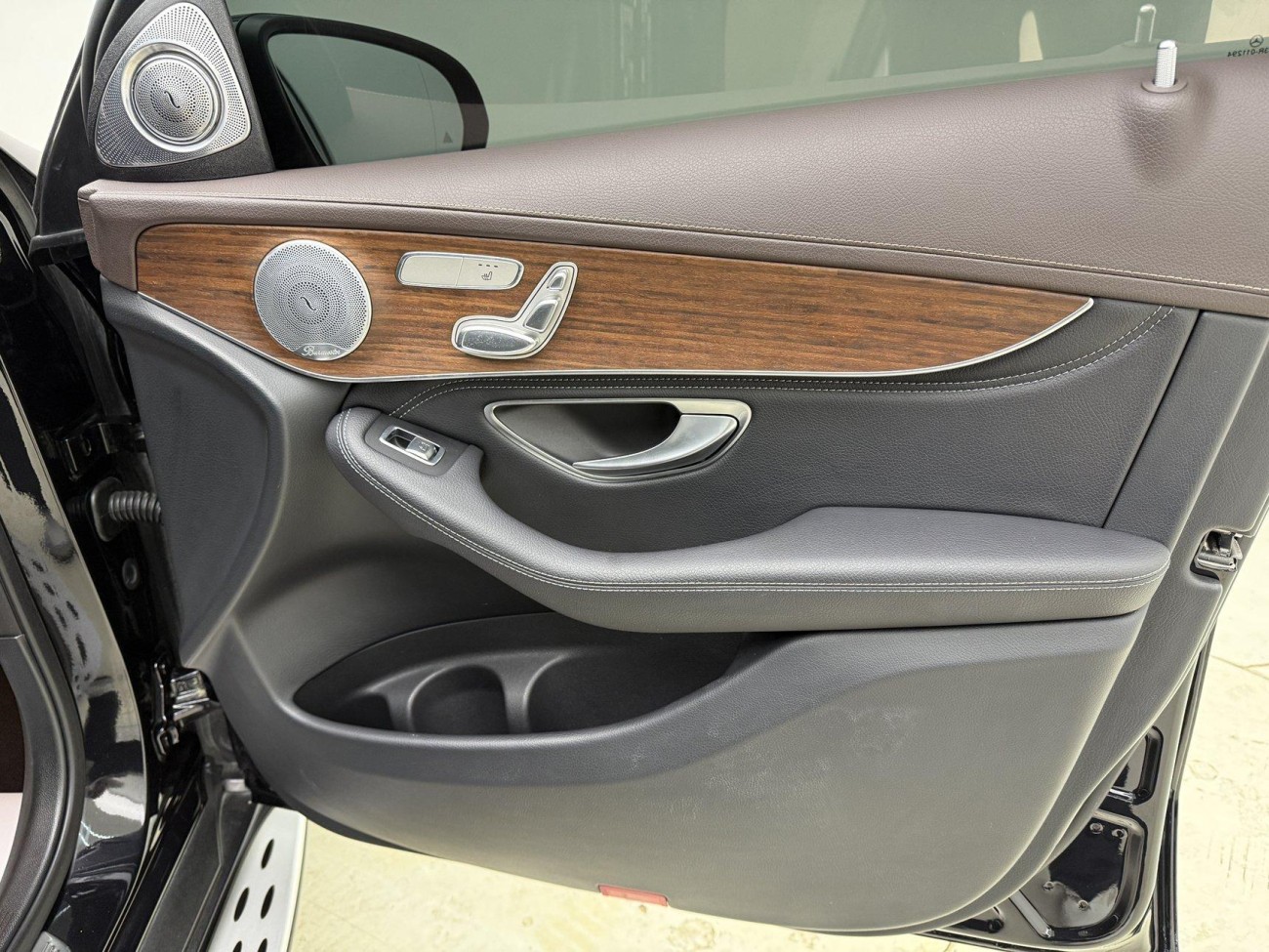 Mercedes-Benz GLC 300 L 2020