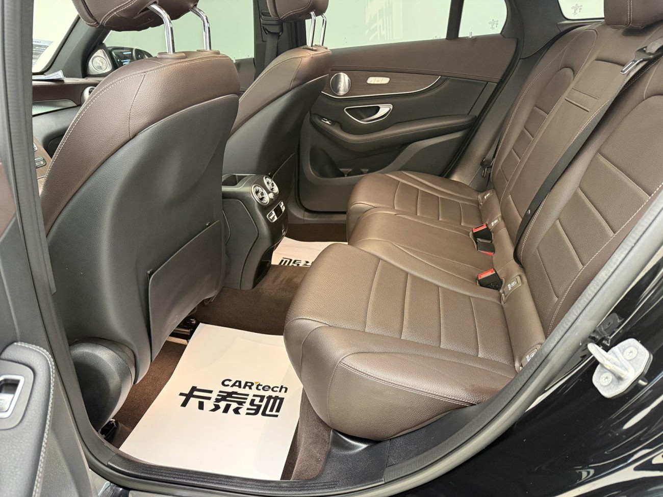 Mercedes-Benz GLC 300 L 2020