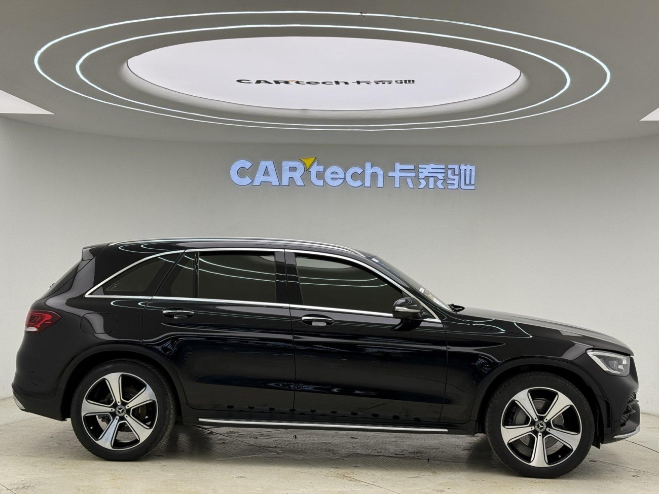 Mercedes-Benz GLC 300 L 2020