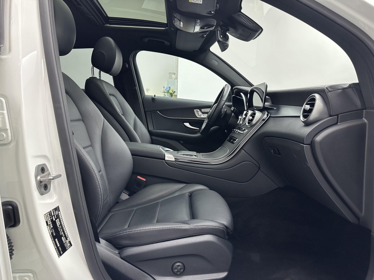 Mercedes-Benz GLC 300 4MATIC 2021