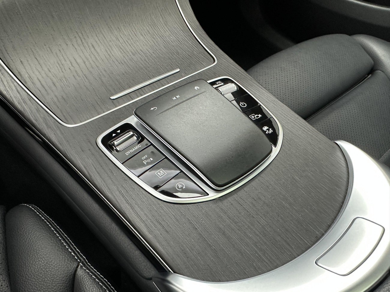 Mercedes-Benz GLC 300 4MATIC 2021