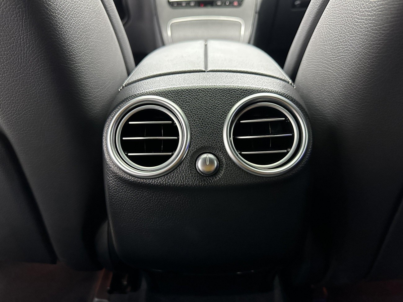 Mercedes-Benz GLC 300 4MATIC 2021