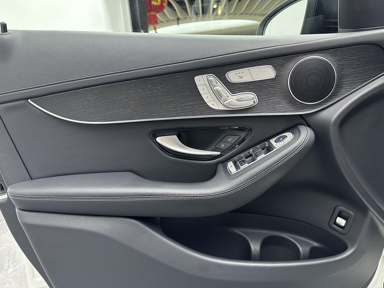 Mercedes-Benz GLC 300 4MATIC 2021