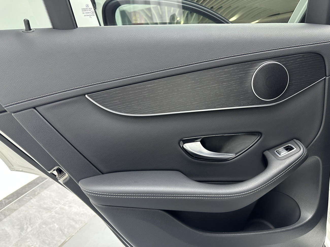 Mercedes-Benz GLC 300 4MATIC 2021