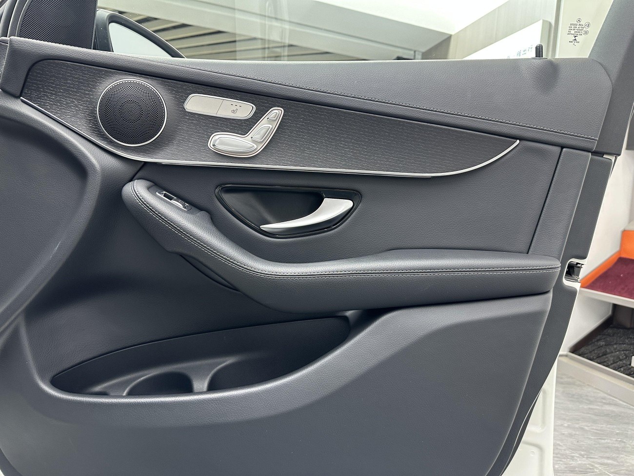 Mercedes-Benz GLC 300 4MATIC 2021