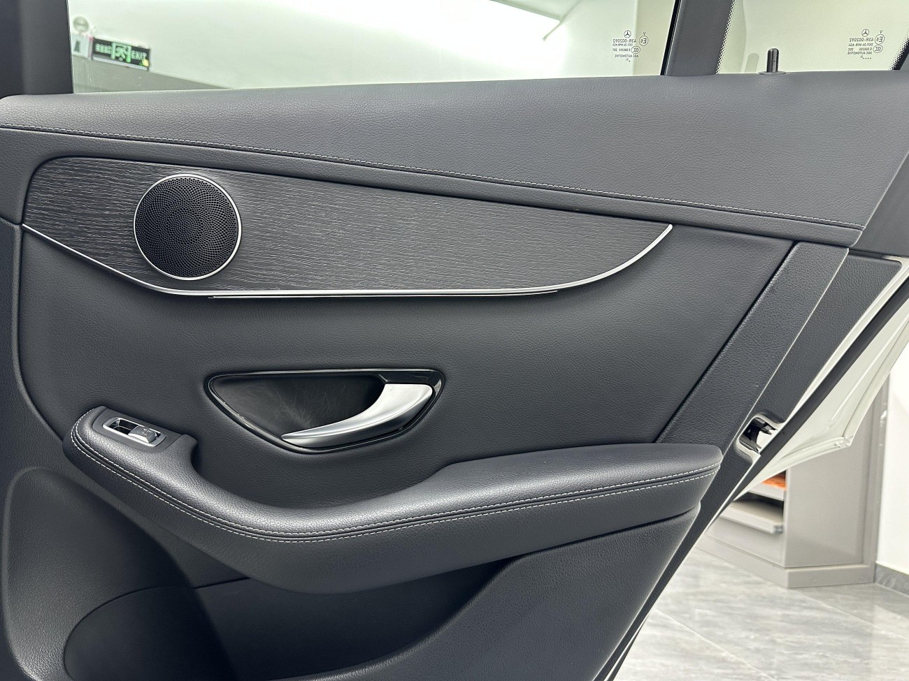 Mercedes-Benz GLC 300 4MATIC 2021