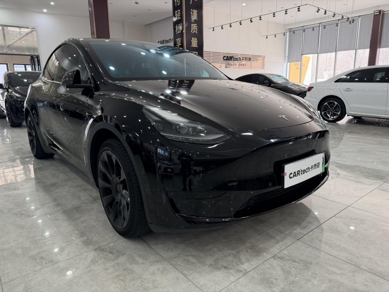 Tesla Model Y 2021