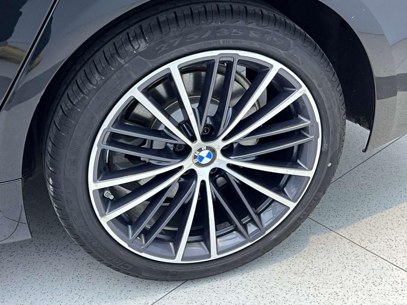 BMW 530Li 2023