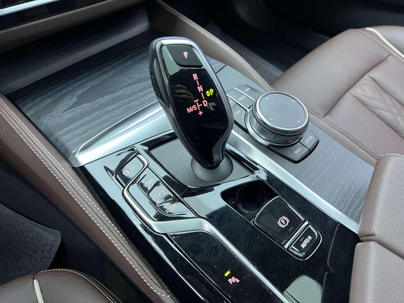 BMW 530Li 2023