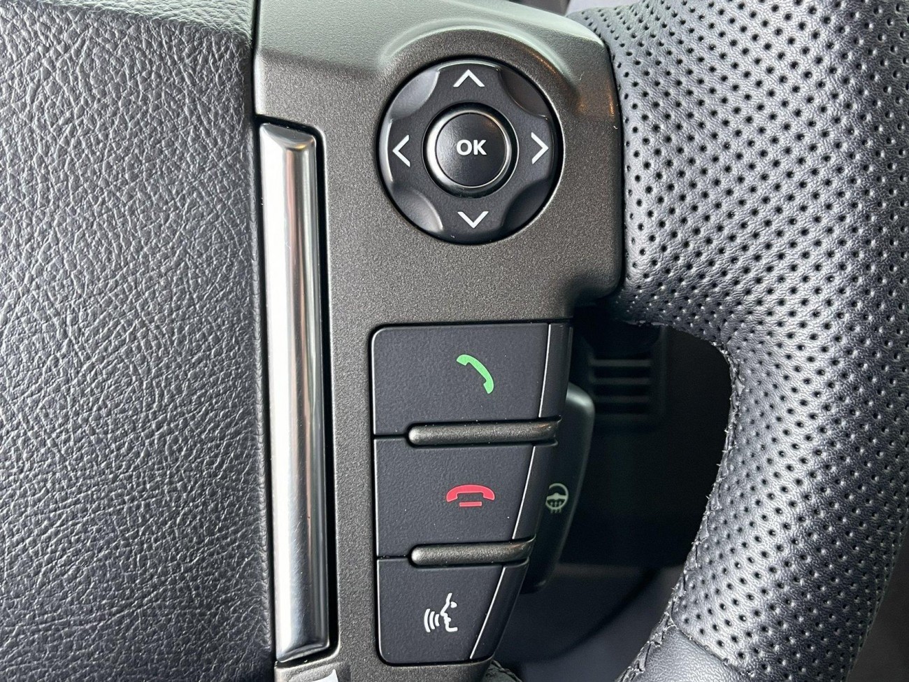 Land Rover Discovery 2019