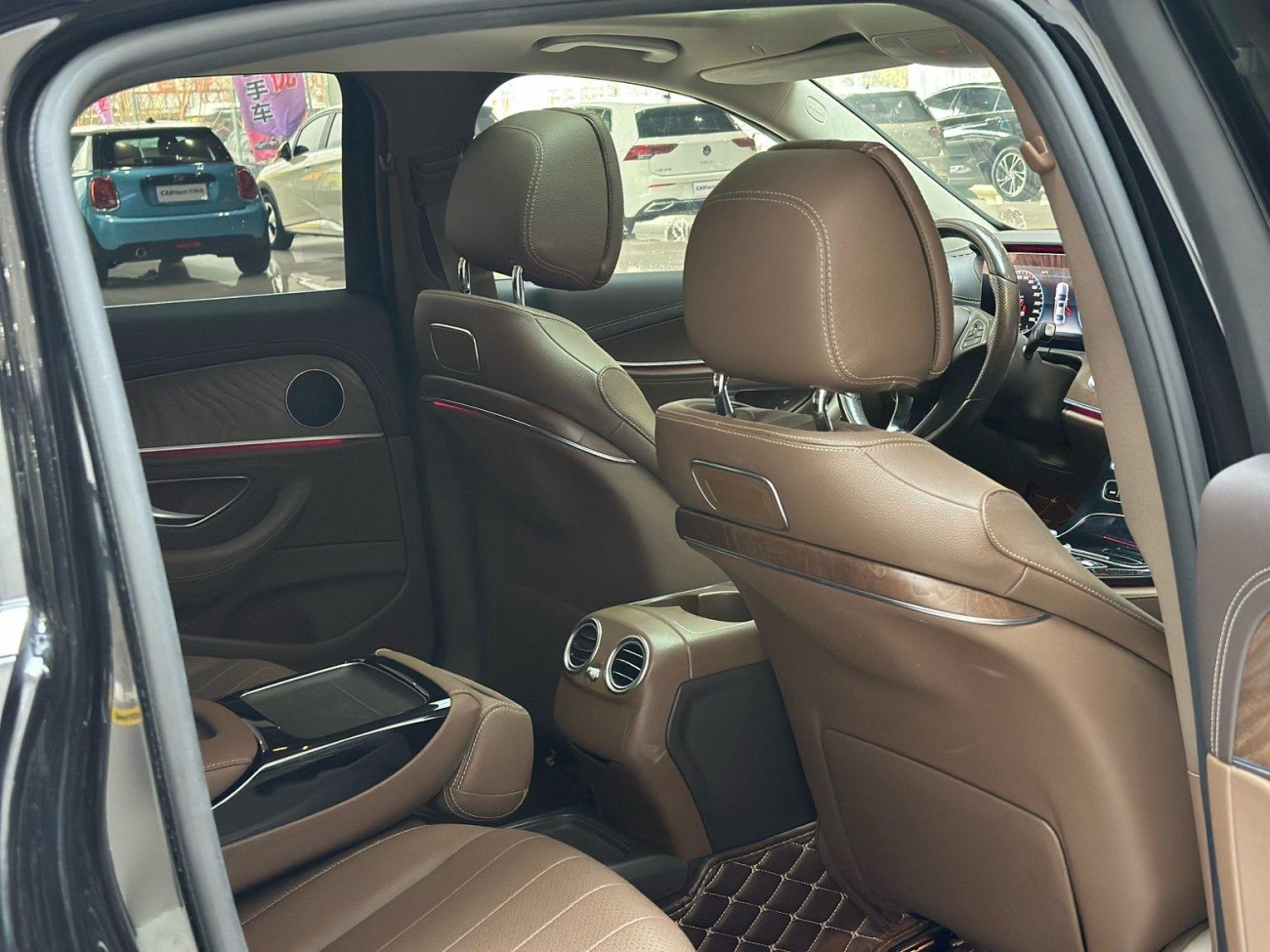 Mercedes-Benz E 200 L 2017