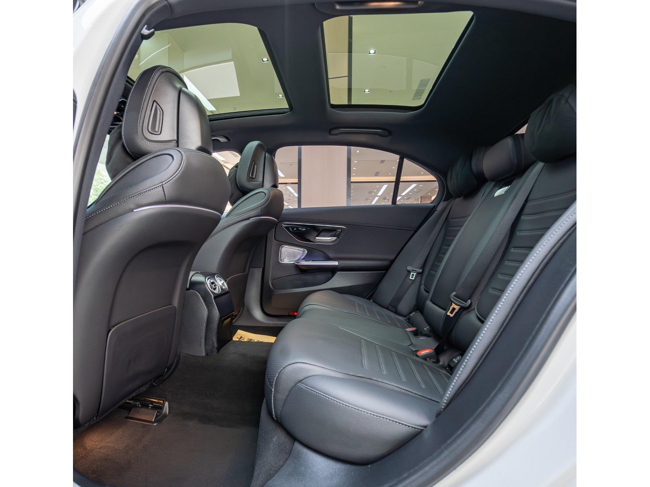 Mercedes-Benz C 260 L 2023