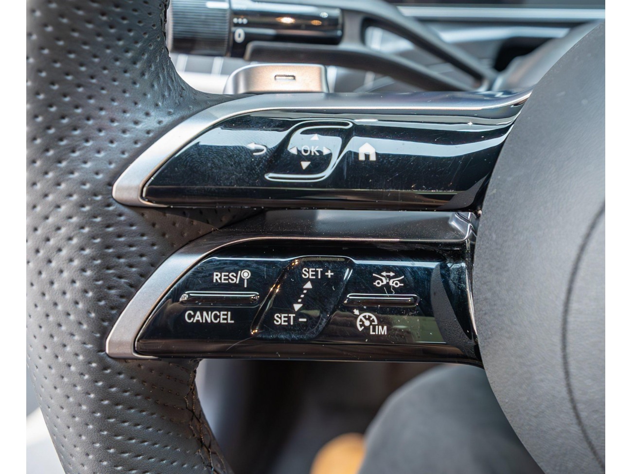 Mercedes-Benz C 260 L 2023