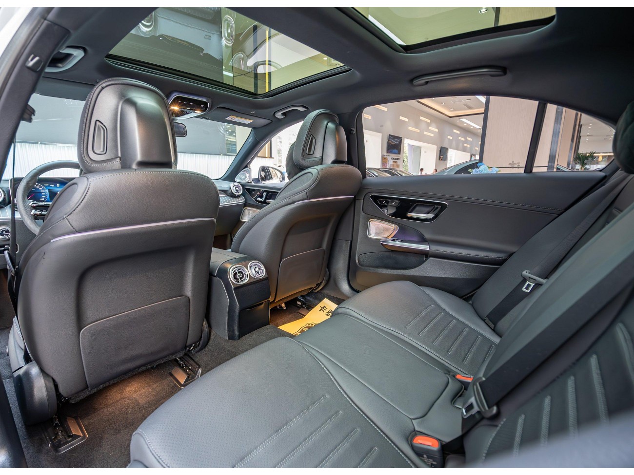 Mercedes-Benz C 260 L 2023