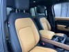 Land Rover Defender 2024