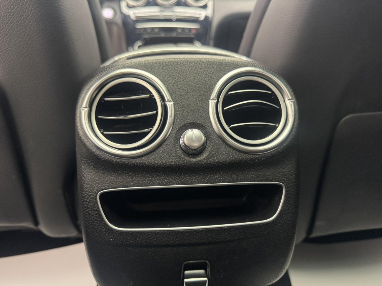 Mercedes-Benz GLC 260 L 2019