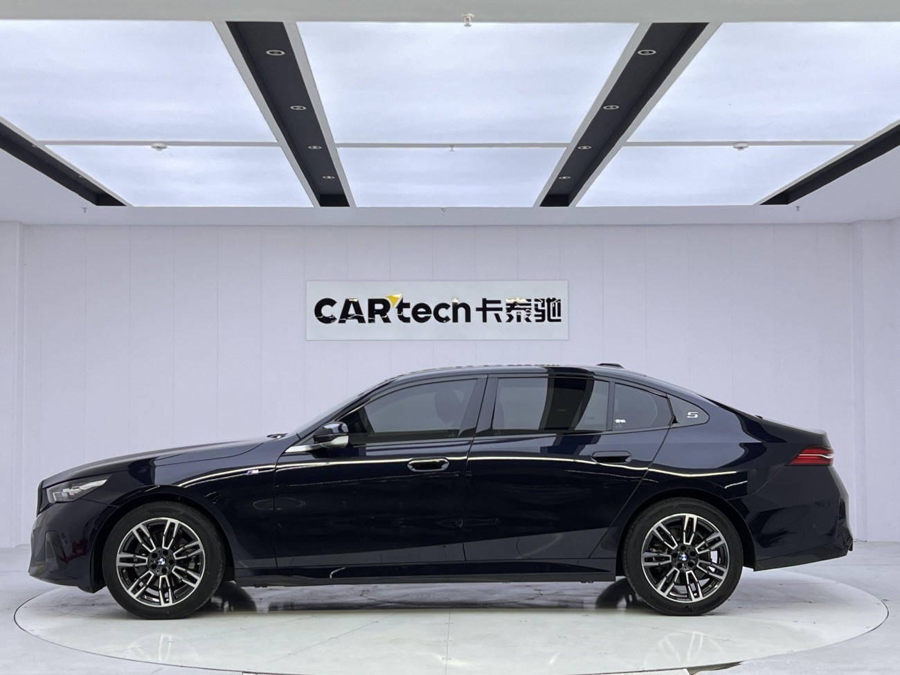 BMW 525Li 2025
