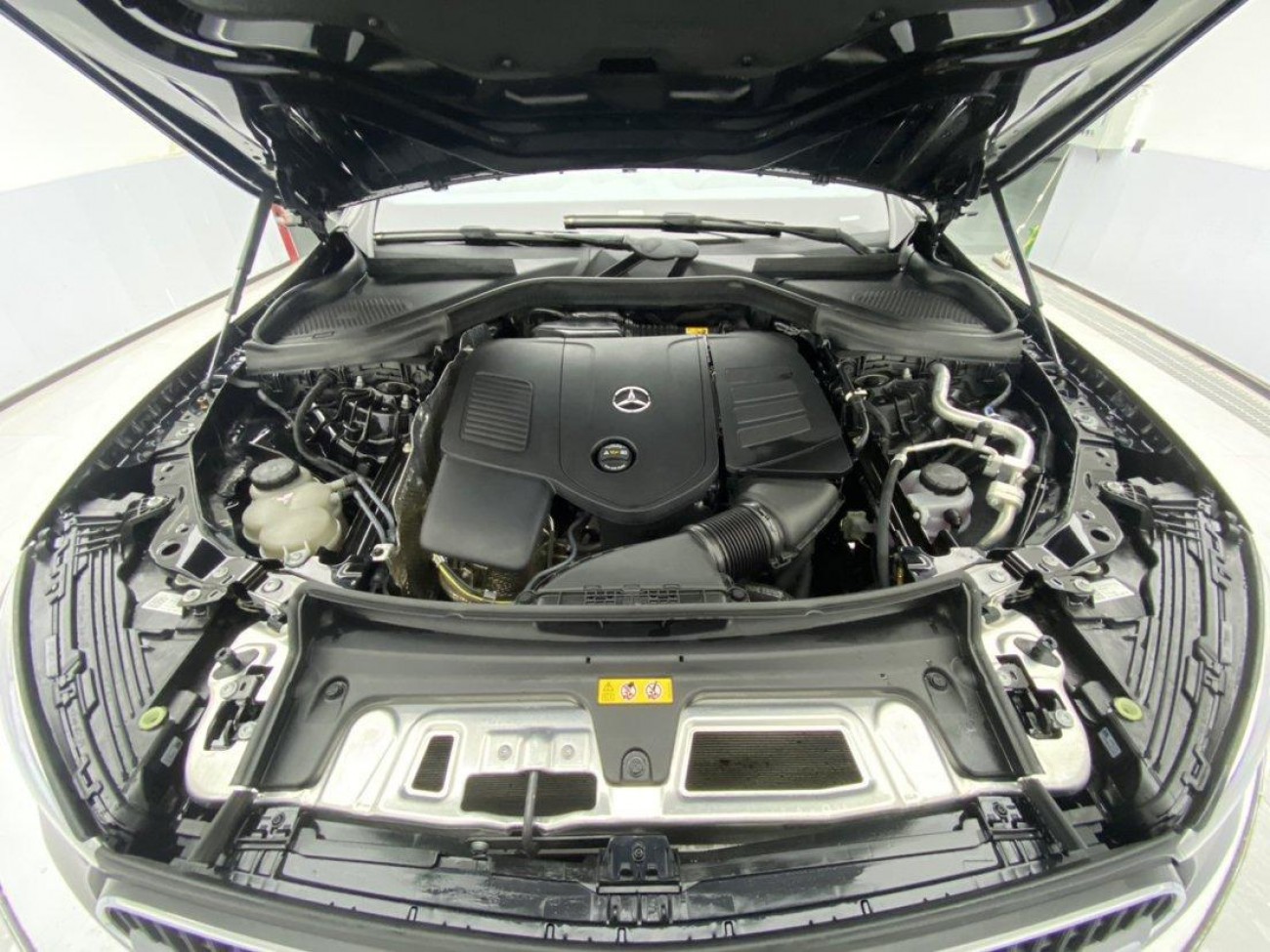 Mercedes-Benz GLC 260 L 2024