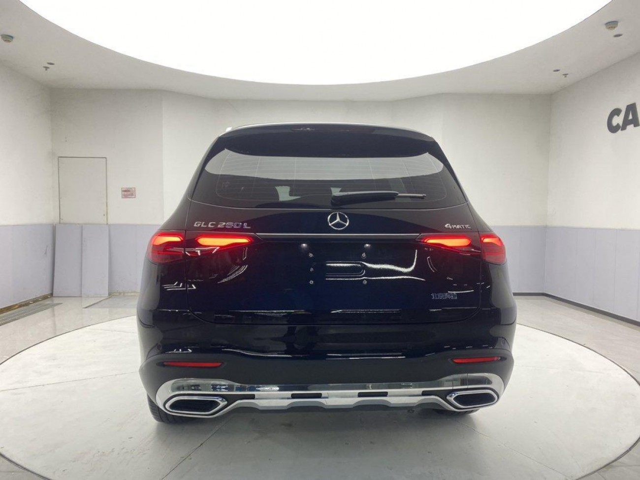Mercedes-Benz GLC 260 L 2024