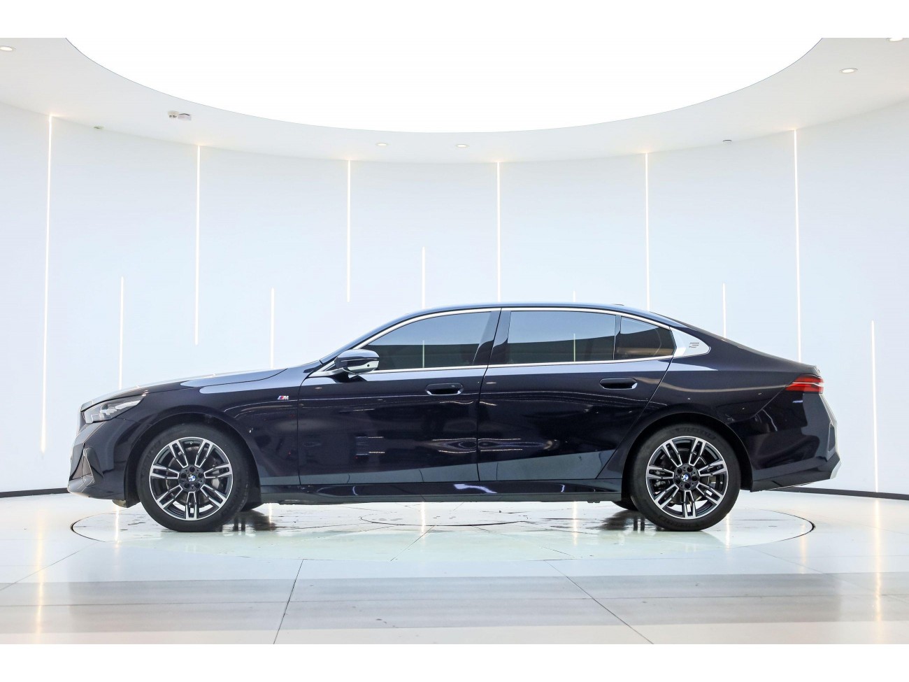 BMW 530Li 2025