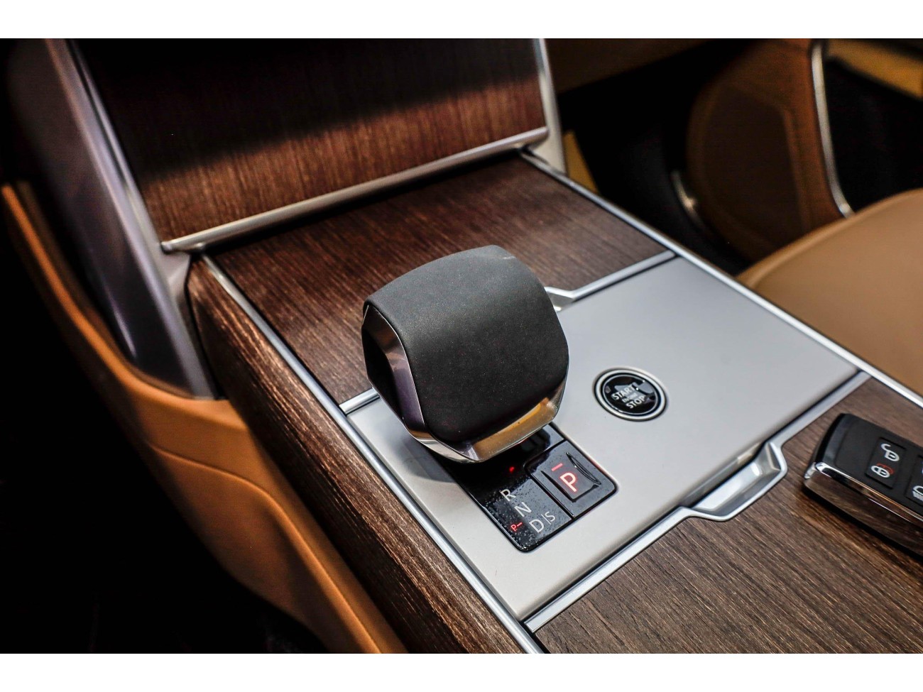 Land Rover Range Rover 2024