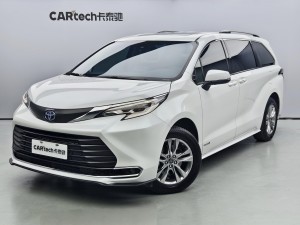 Toyota Sienna 2024