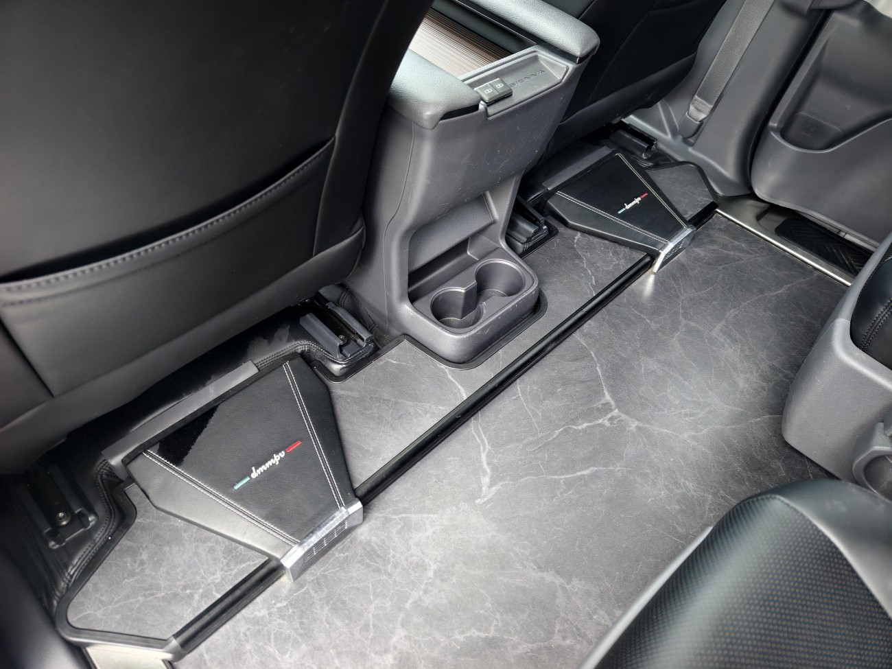Toyota Sienna 2024