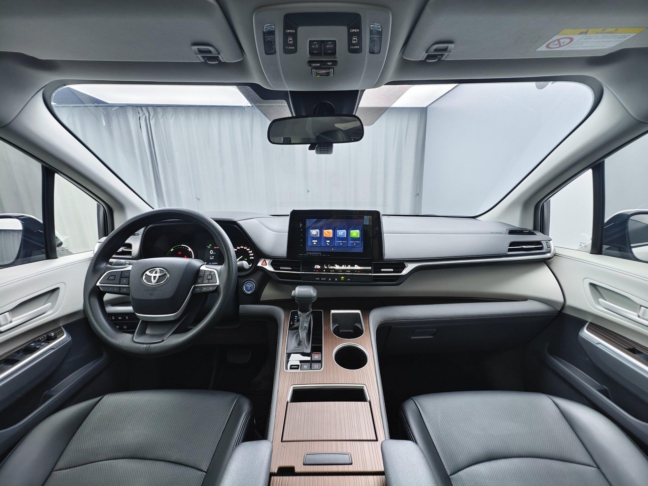 Toyota Sienna 2024