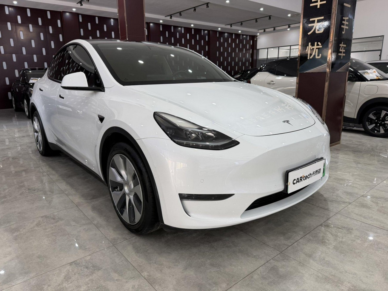 Tesla Model Y 2021