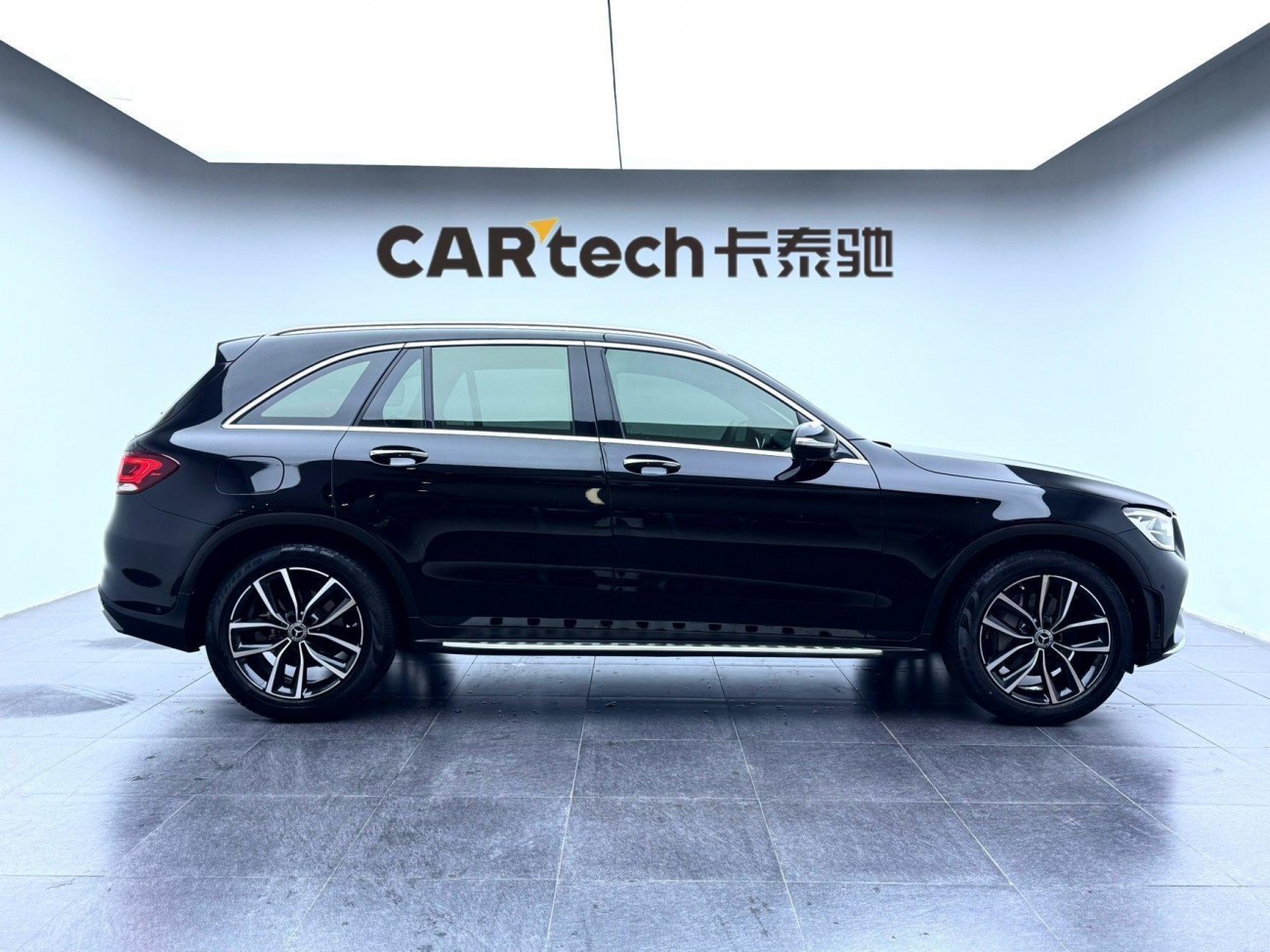 Mercedes-Benz GLC 260 L 2020