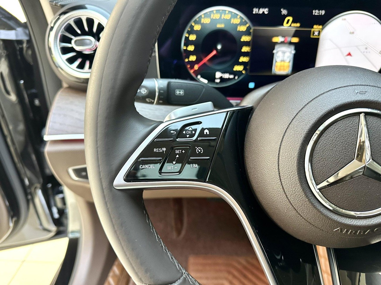 Mercedes-Benz E 260 L 2023