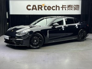 Porsche Panamera 2023
